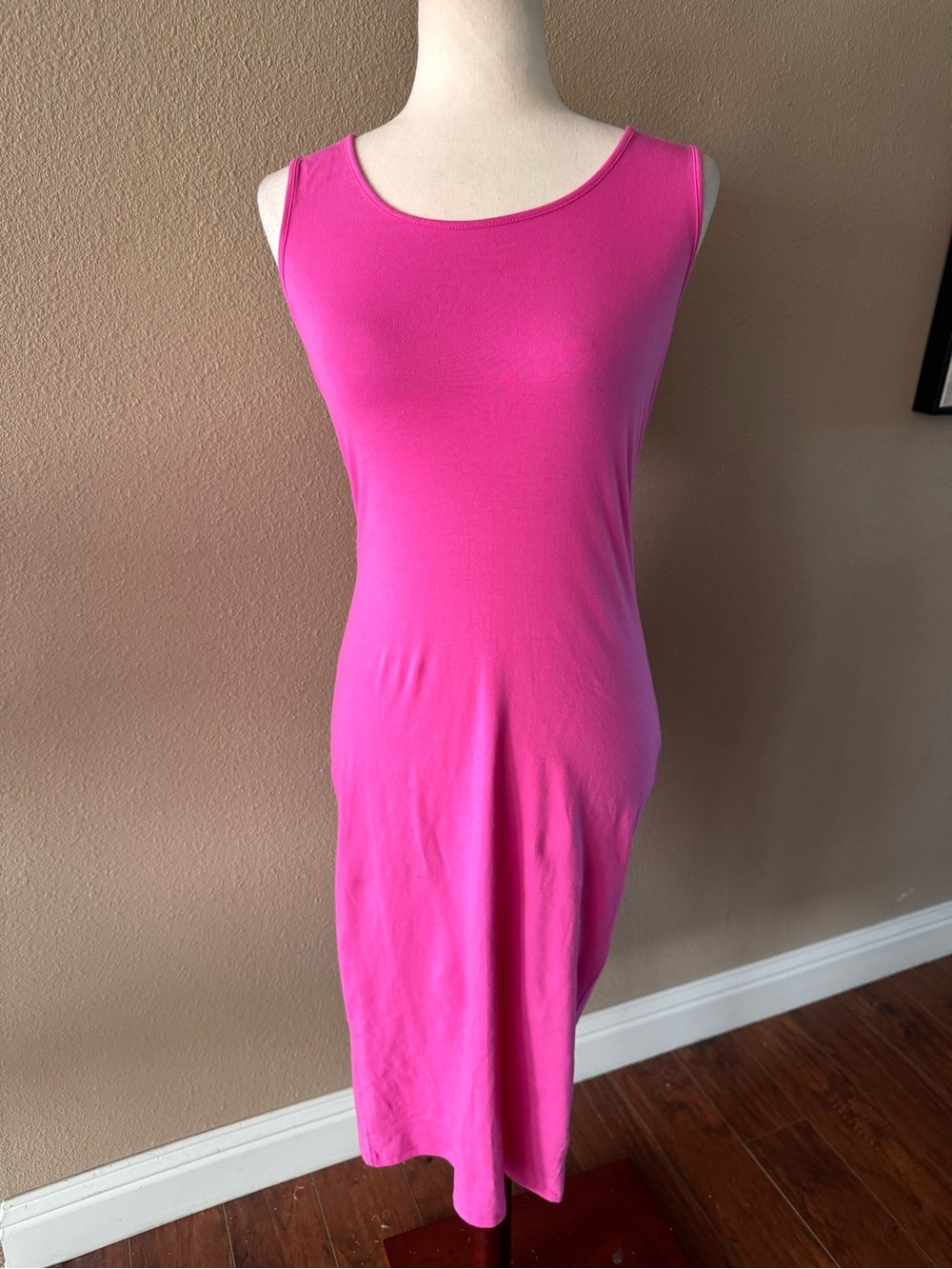 love J Fuchsia Tank Maxi Dress - Picture 4 of 7